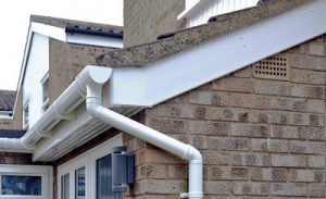 white upvc guttering downpipes bargeboards img 2290 300x183