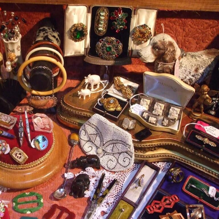 Memories Antiques and Vintage 768x768